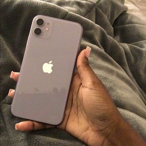 iPhone 11(UNLOCKED TO ANY COMPANY)